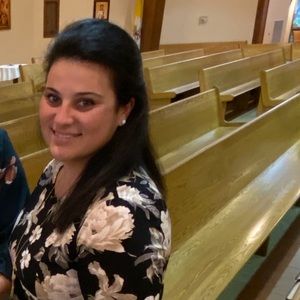 Meet your Posher, Mia